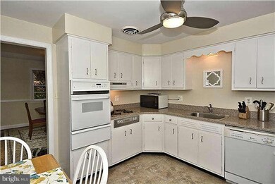 3523 Devon Dr, Falls Church, VA 22042 - photo 5