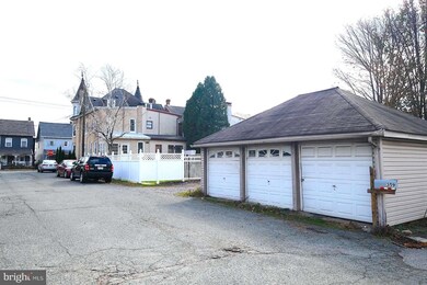 359 N Reading Ave, Boyertown, PA 19512 - photo 2