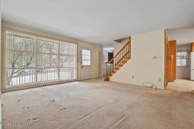621 Prices Dr, Cresco, PA 18326 - photo 7
