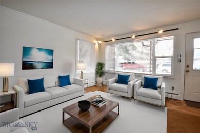 Virtually Staged, main unit livingroom