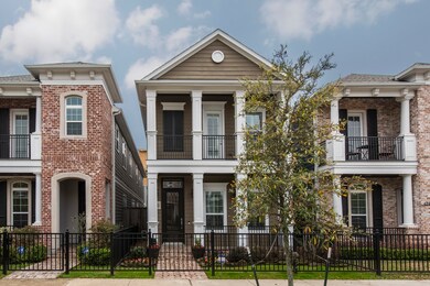 422 W 26th St, Houston, TX 77008 - photo 2