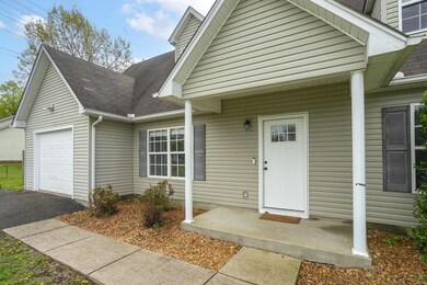 134 Lorien Cir, Shelbyville, TN 37160 - photo 2