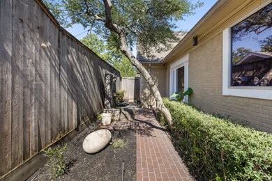 1611 Missouri St, Houston, TX 77006 - photo 5