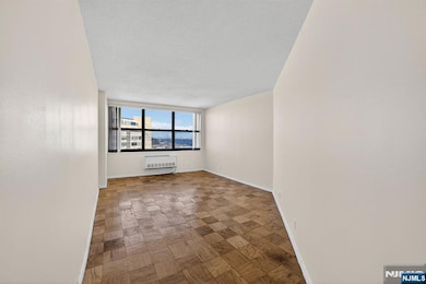 The Galaxy Towers unit 42B, West New York, NJ 07093 - photo 5