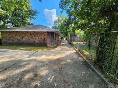 2201 Fairchild St, Baton Rouge, LA 70807 - photo 2