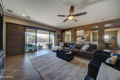 3099 E Los Altos Ct-10
