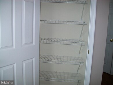 410 Hupps Hill Ct, Strasburg, VA 22657 - photo 7