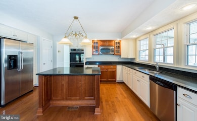 6112 Dry Leaf Path, Columbia, MD 21044 - photo 2