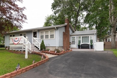 6 Mcneill St, Randolph, MA 02368 - photo 2