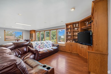 141 E 1650 S, Bountiful, UT 84010 - photo 7