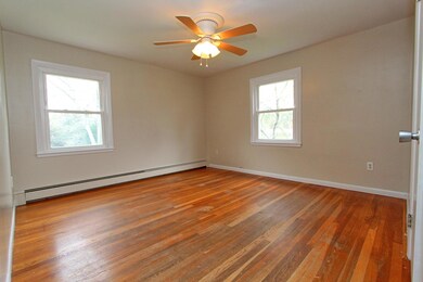 1806-Minot-Bedroom3