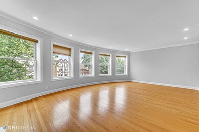 6144 N Washtenaw Ave unit 4, Chicago, IL 60659 - photo 4