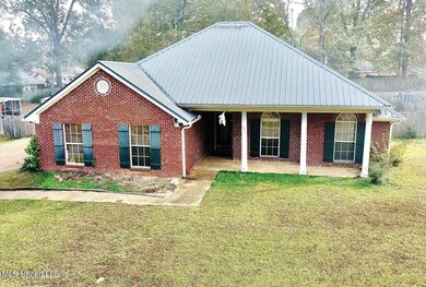 910 Eagles Nest Dr, Byram, MS 39272 - photo 3