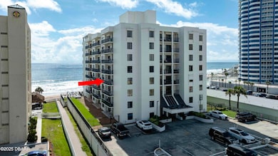 Sandpoint unit 4B, Daytona Beach, FL 32118 - photo 2