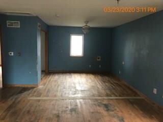 unlisted-address, Colfax, IA 50054 - photo 3