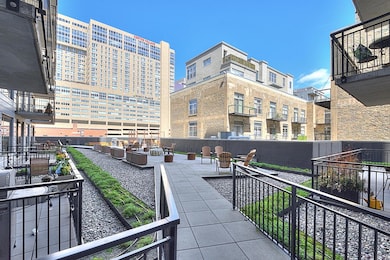 Portland Tower unit 1005, Minneapolis, MN 55415 - photo 3