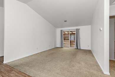 2885 Galaxy Way, Grants Pass, OR 97527 - photo 5