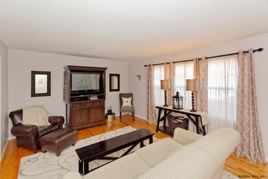 66 Brightonwood Rd, Glenmont, NY 12077 - photo 4