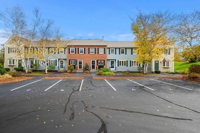 225 Fox Hollow Dr, Hudson, NH 03051 - photo 4