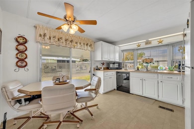 173 Paradise N, Leesburg, FL 34788 - photo 7