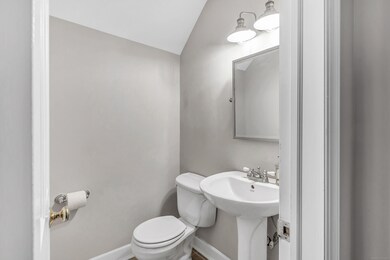 170 Forest St unit 15, Stamford, CT 06901 - photo 3