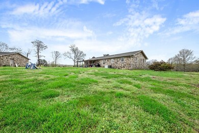 2923 Oak Grove Rd, Walling, TN 38587 - photo 6