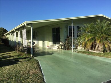 34703 Lily Ln, Zephyrhills, FL 33541 - photo 3