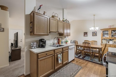 4091 Stonebridge unit 26, Holly, MI 48442 - photo 7