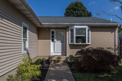 010_33_Long_Rd_203573_261391