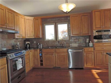 15412 Meadow Ln, Lowell, AR 72745 - photo 4