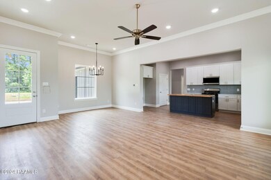 7-web-or-mls-3382 Main Hwy-4