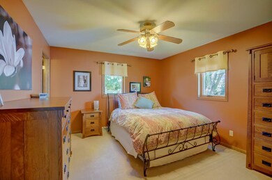 575 Ash St, Oregon, WI 53575 - photo 4