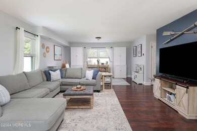 91 Walling Ave, Belford, NJ 07718 - photo 6