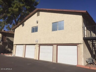 Private 1-car garages