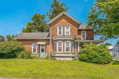 115 Maple Ave, Corry, PA 16407 - photo 2