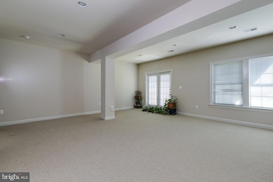 42607 Offenham Terrace, Chantilly, VA 20152 - photo 5