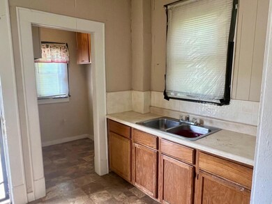 655 Kimball Place, Columbus, OH 43205 - photo 6