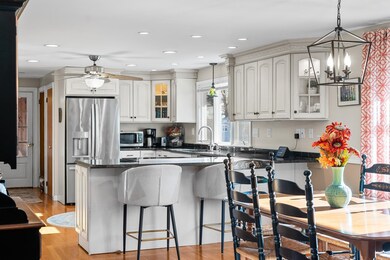 98 Constant St, Manchester, NH 03103 - photo 2