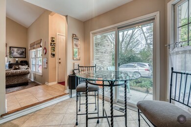 1935 Wisteria Ct unit 6, Naperville, IL 60565 - photo 6