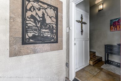 Champion's Run Unit 403-4