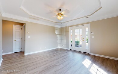 8427 Aspen Glen Way unit 8427, Louisville, KY 40228 - photo 5