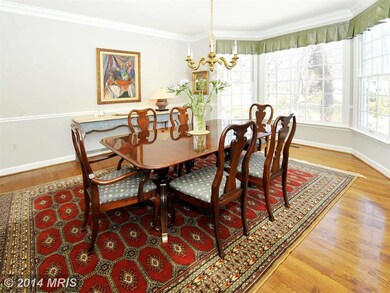 7313 Pomander Ln, Chevy Chase, MD 20815 - photo 4