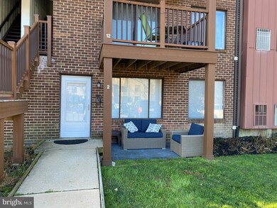 Altemus Farms unit D2, Brookhaven, PA 19015 - photo 2