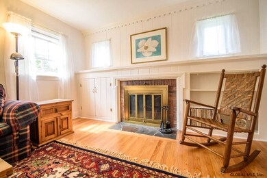 154 Rosemont St, Albany, NY 12206 - photo 6