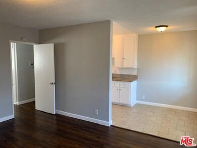 4115 W Century Blvd unit 7, Inglewood, CA 90304 - photo 2