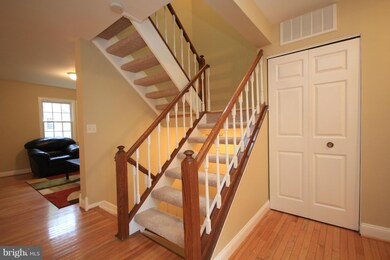 10305 Pond Spice Terrace, Burke, VA 22015 - photo 6