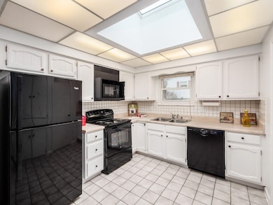 1213 Nantucket Ave, Columbus, OH 43235 - photo 2