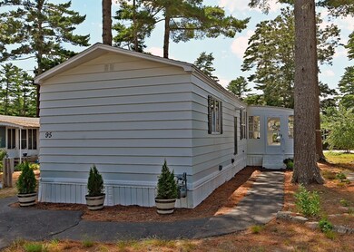 95 Castle Dr, West Wareham, MA 02576 - photo 2
