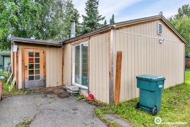 1000 W 32nd Ave3