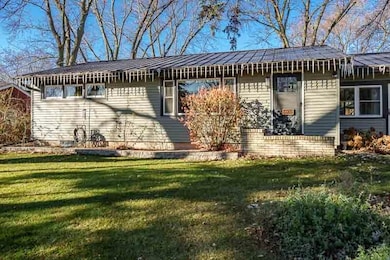 8930 S Creek Rd, Beloit, WI 53511 - photo 3